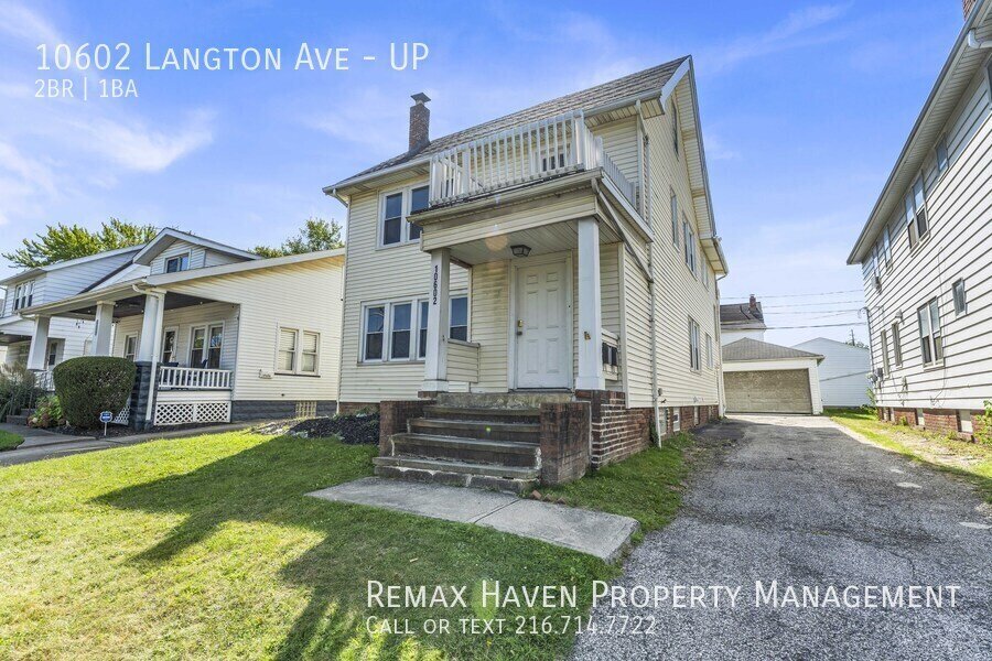 10602 Langton Ave | UP, Garfield Hts. - Spacious 2-bed 1-bath multi-fa property image