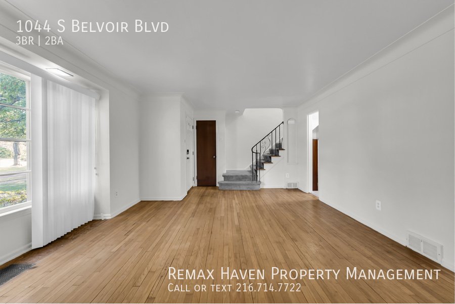 1044 S. Belvoir Blvd, South Euclid - Spacious 3-bed 1.5-bath single-fa property image