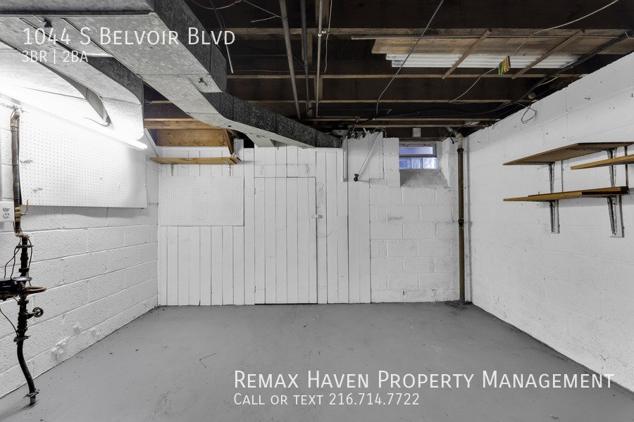 1044 S. Belvoir Blvd, South Euclid - Spacious 3-bed 1.5-bath single-fa property image