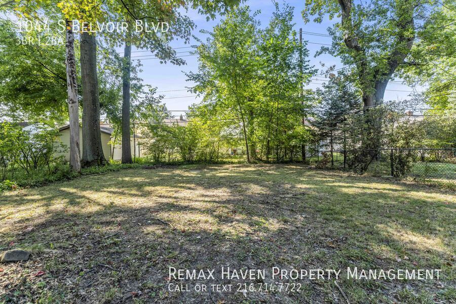 1044 S. Belvoir Blvd, South Euclid - Spacious 3-bed 1.5-bath single-fa property image