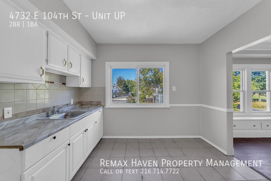 4732 E 104th St | UP, Garfield Heights - Spacious 2-bed 1-bath multi-f property image