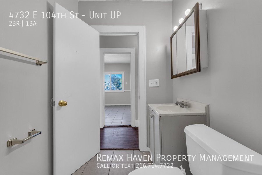 4732 E 104th St | UP, Garfield Heights - Spacious 2-bed 1-bath multi-f property image