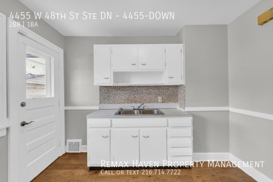 4455 W 48th St | DN, Cleveland - Spacious 2-bed 1-bath multi-family ho property image