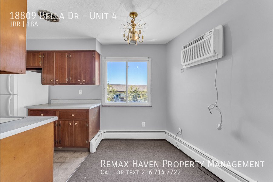 18809 Bella Ave | Apt #4, Cleveland - Spacious 1 bed 1 bath apartment! property image