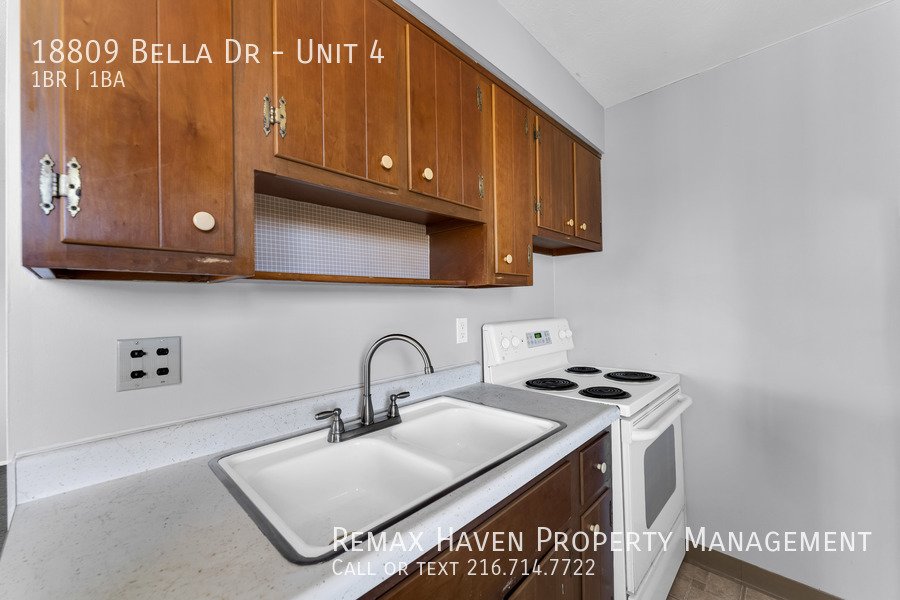 18809 Bella Ave | Apt #4, Cleveland - Spacious 1 bed 1 bath apartment! property image
