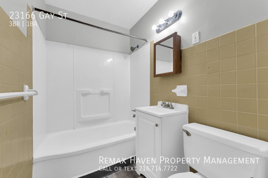 23166 Gay St, Euclid - Spacious 3-bed 1-bath single-family home! property image