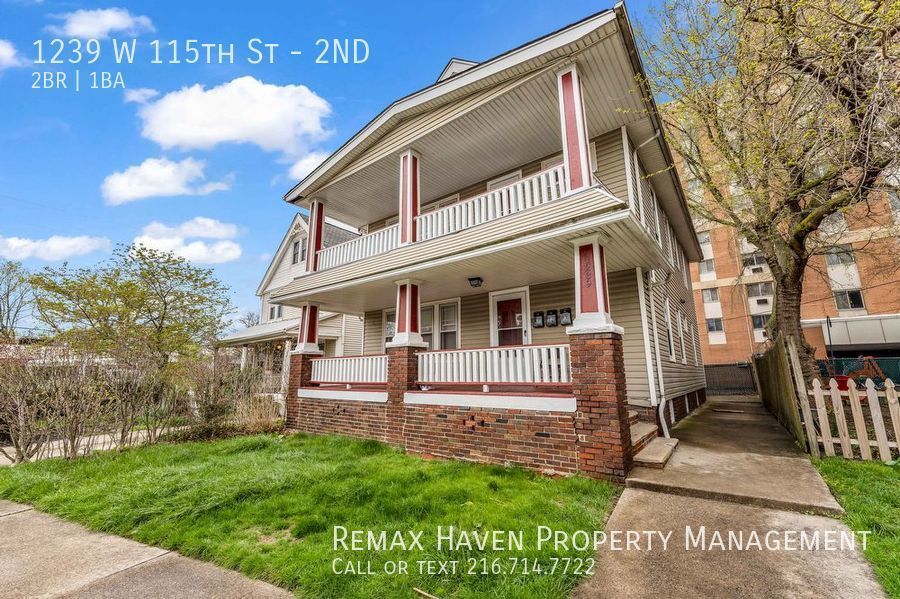 1239 W 115th St 2nd Floor, Cleveland -  Stunning 2 bed 1 bath multi fa property image