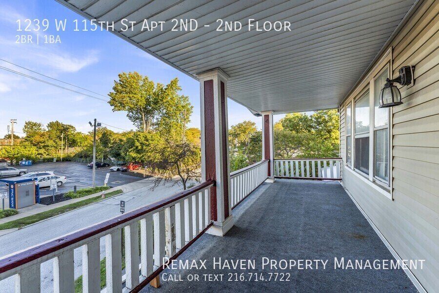 1239 W 115th St | Unit 2, Cleveland - Spacious 2-bed 1-bath multi-fami property image