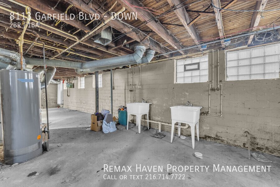 8113 Garfield Blvd | DN, Garfield Heights - Spacious 2-bed 1-bath mult property image