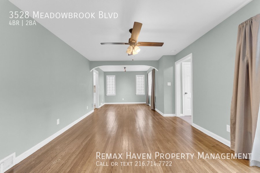 3528 Meadowbrook Blvd, Cleveland Heights - Spacious 4-bed 2-bath singl property image
