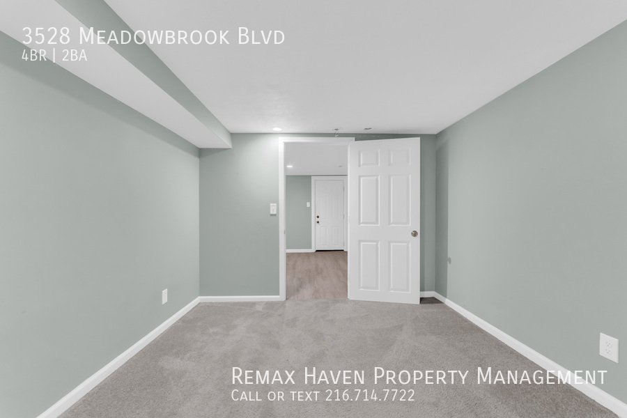 3528 Meadowbrook Blvd, Cleveland Heights - Spacious 4-bed 2-bath singl property image