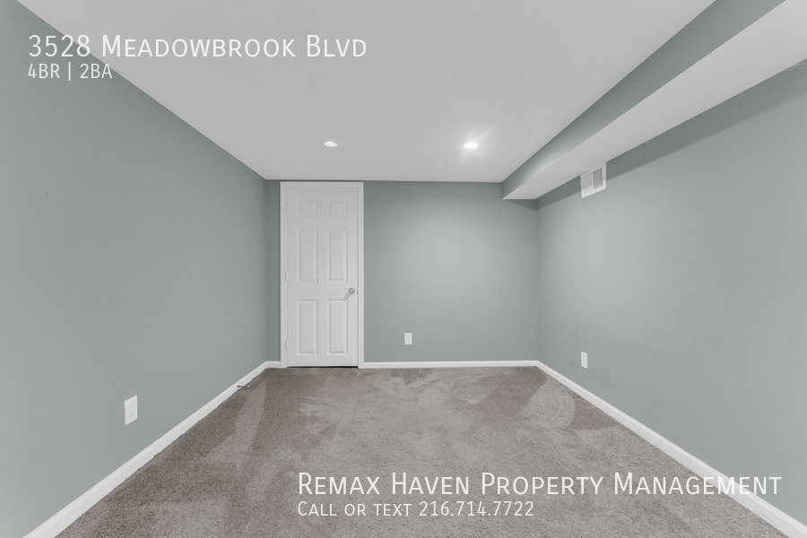 3528 Meadowbrook Blvd, Cleveland Heights - Spacious 4-bed 2-bath singl property image