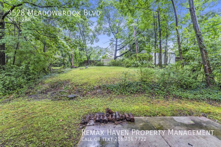 3528 Meadowbrook Blvd, Cleveland Heights - Spacious 4-bed 2-bath singl property image