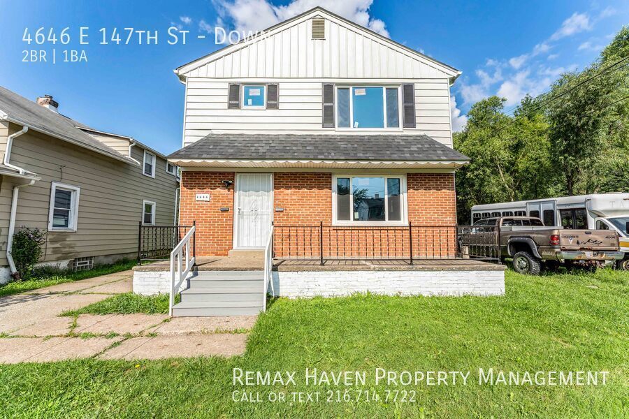 4646 E 147th St | DN, Cleveland - Spacious 2-bed 1-bath multi-family h property image