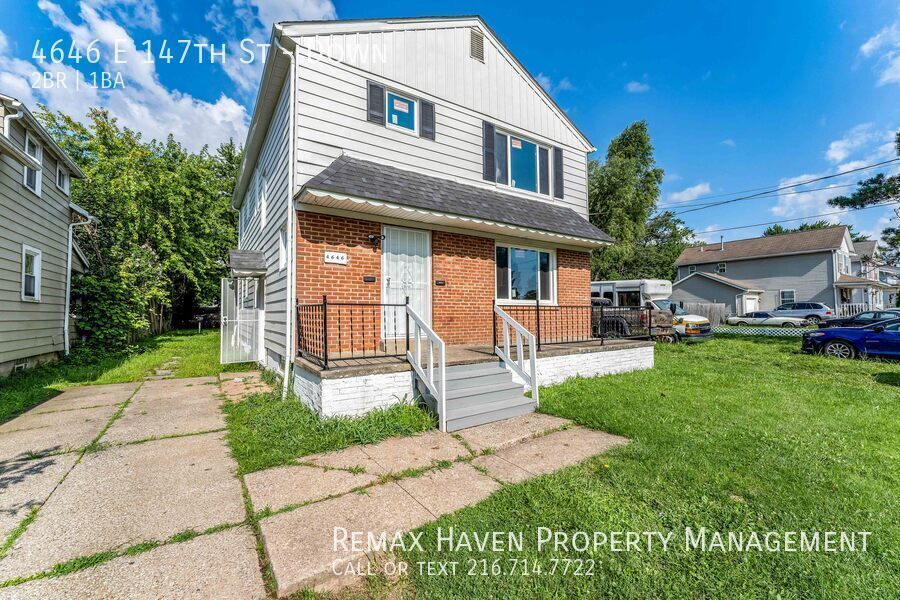 4646 E 147th St | DN, Cleveland - Spacious 2-bed 1-bath multi-family h property image