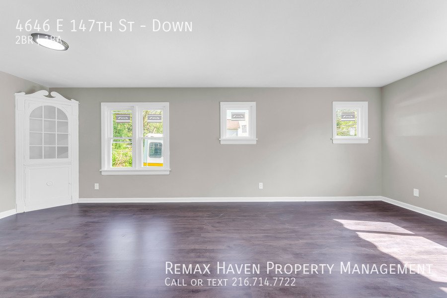 4646 E 147th St | DN, Cleveland - Spacious 2-bed 1-bath multi-family h property image