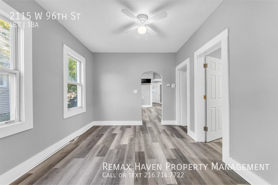 2115 W 96th St, Cleveland - Spacious 4-bed 1-bath single-family home! property image