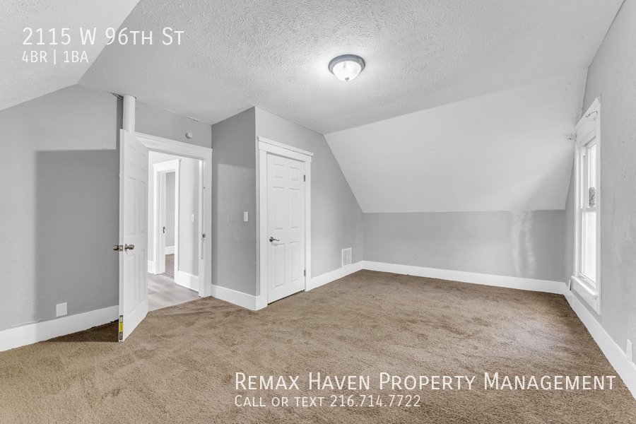 2115 W 96th St, Cleveland - Spacious 4-bed 1-bath single-family home! property image