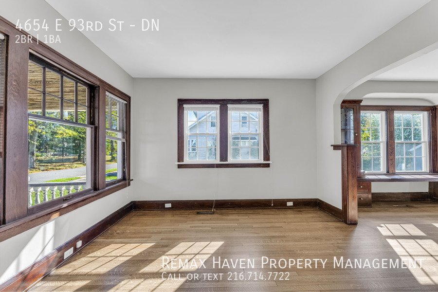 4654 E 93rd St | DN, Garfield Heights- Spacious 2-bed 1-bath multi-fam property image
