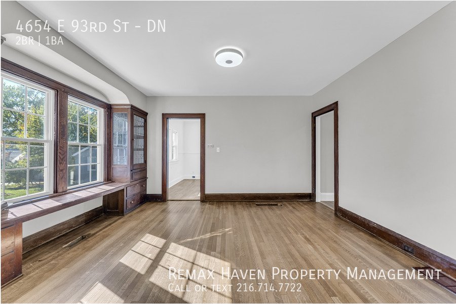 4654 E 93rd St | DN, Garfield Heights- Spacious 2-bed 1-bath multi-fam property image
