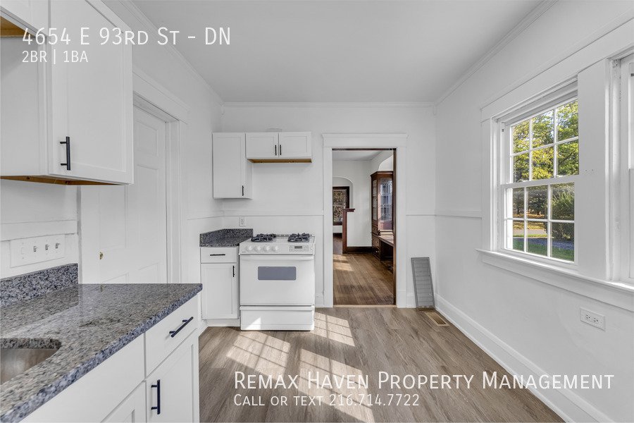 4654 E 93rd St | DN, Garfield Heights- Spacious 2-bed 1-bath multi-fam property image