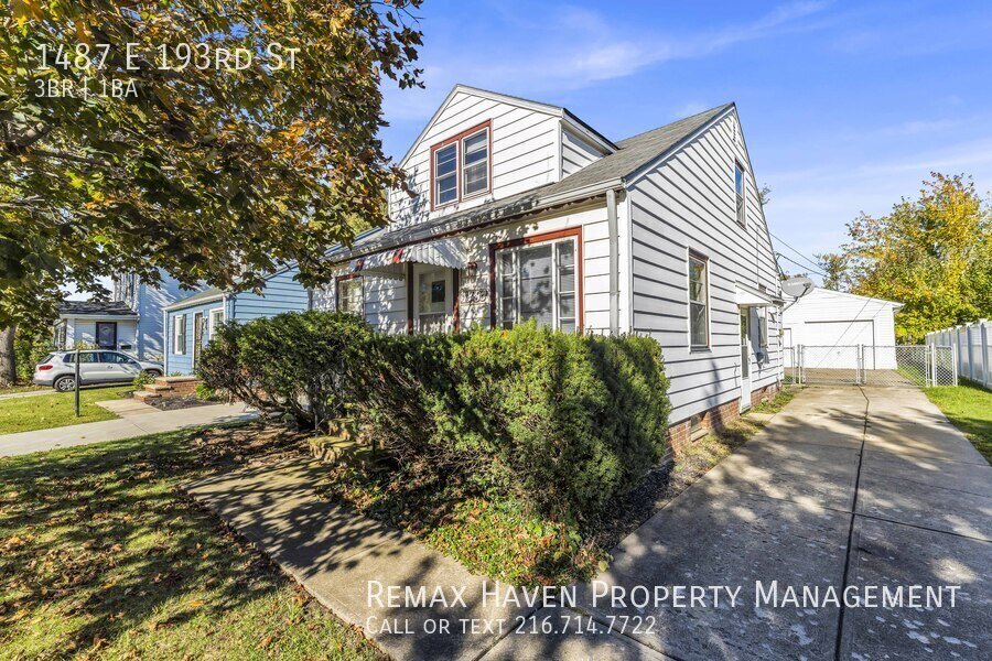 1487 E 193rd St, Euclid - Spacious 3-bed 1-bath single-family home! property image