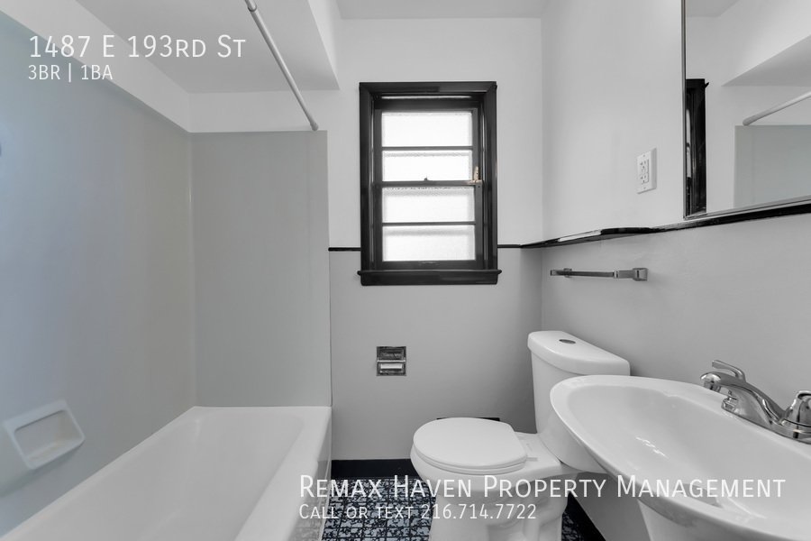 1487 E 193rd St, Euclid - Spacious 3-bed 1-bath single-family home! property image