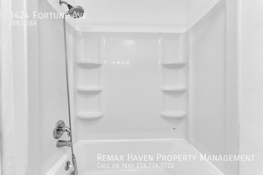 3424 Fortune Ave, Parma - Spacious 3-bed 1-bath single-family home! property image