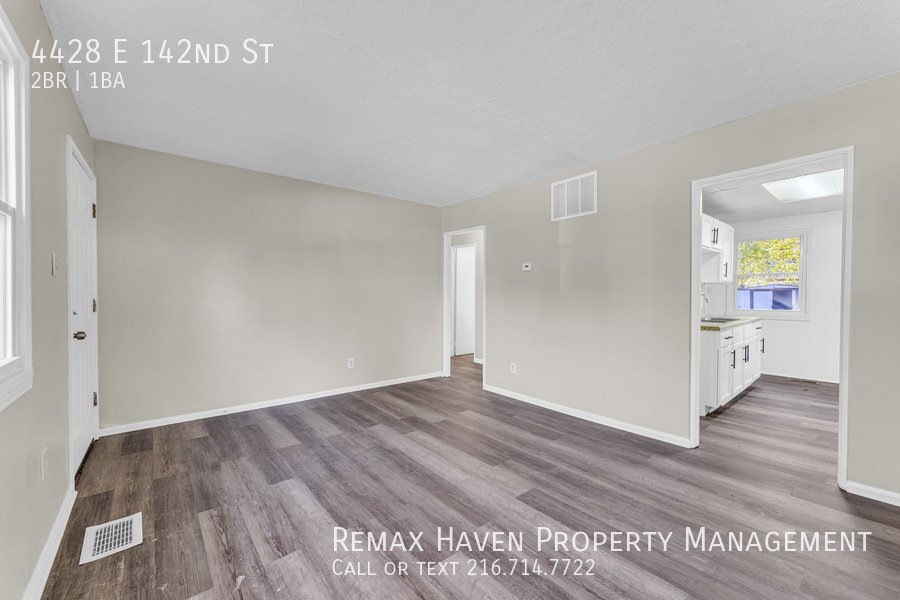 4428 E 142nd St, Cleveland - Spacious 2-bed 1-bath single-family home! property image