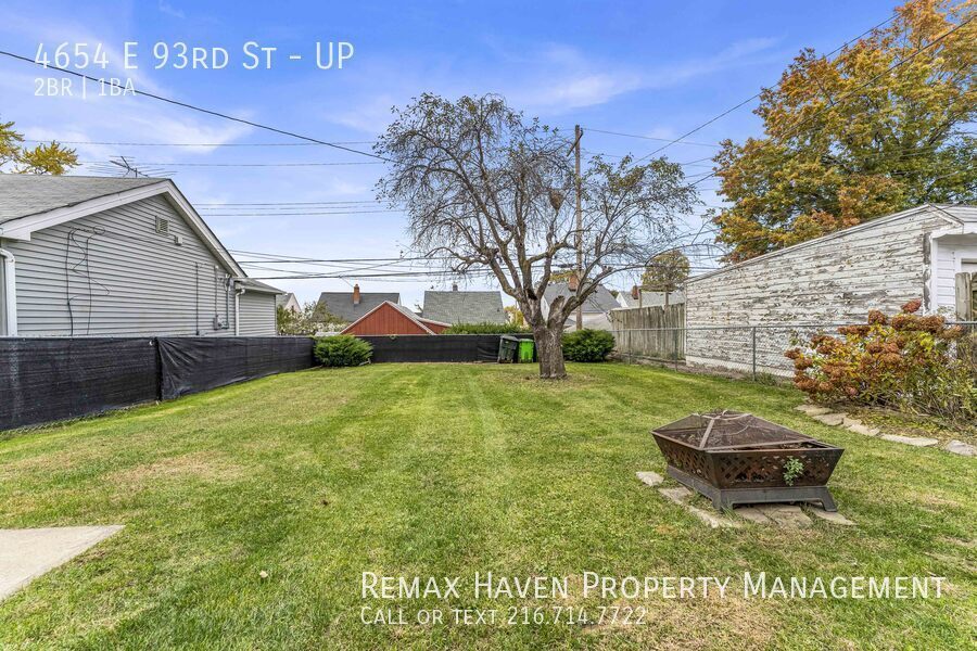 4654 E 93rd St | UP, Garfield Heights - Spacious 2-bed 1-bath multi-fa property image