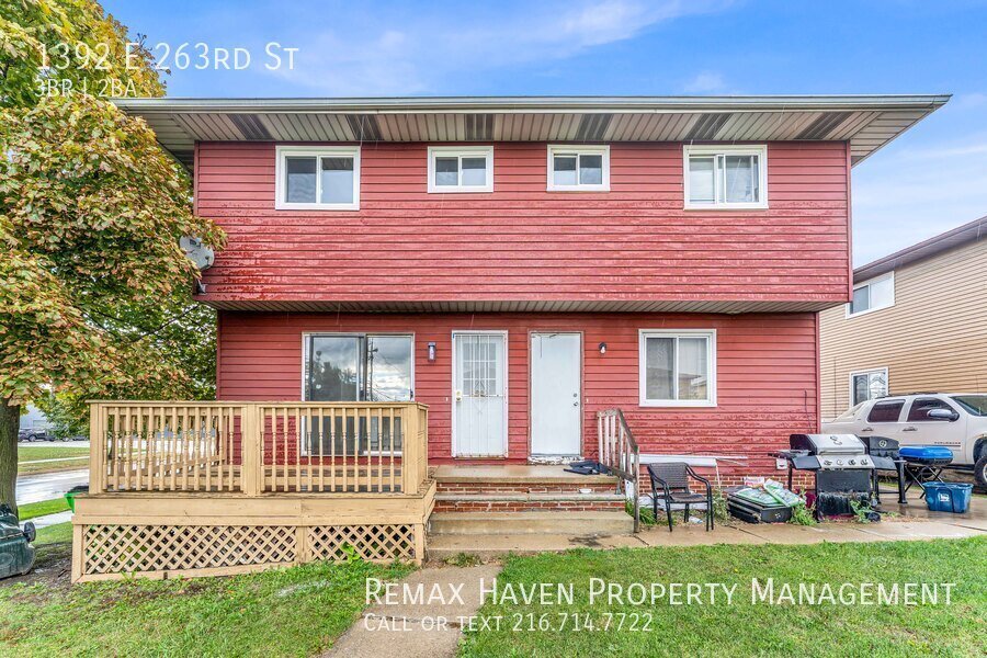 1392 E 263rd St, Euclid - Spacious 3-bed 1.5-bath single-family home! property image