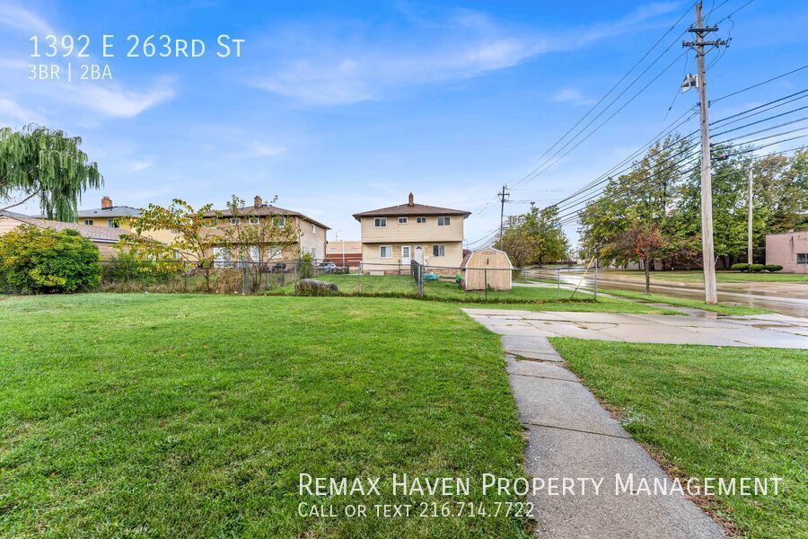 1392 E 263rd St, Euclid - Spacious 3-bed 1.5-bath single-family home! property image