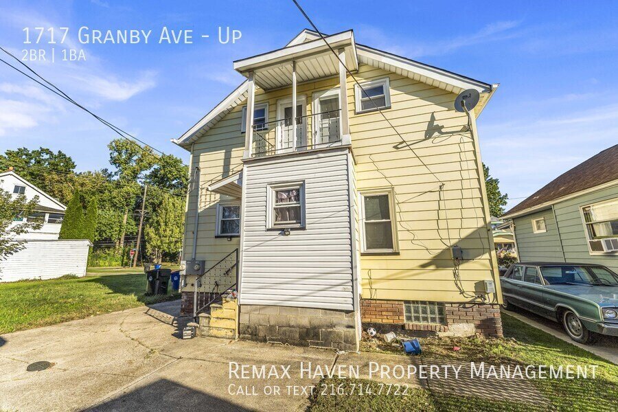 1717 Granby Ave | UP, Cleveland - Spacious 2-bed 1-bath multi-family h property image