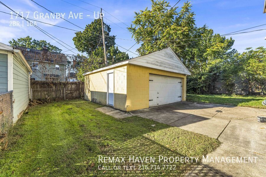 1717 Granby Ave | UP, Cleveland - Spacious 2-bed 1-bath multi-family h property image