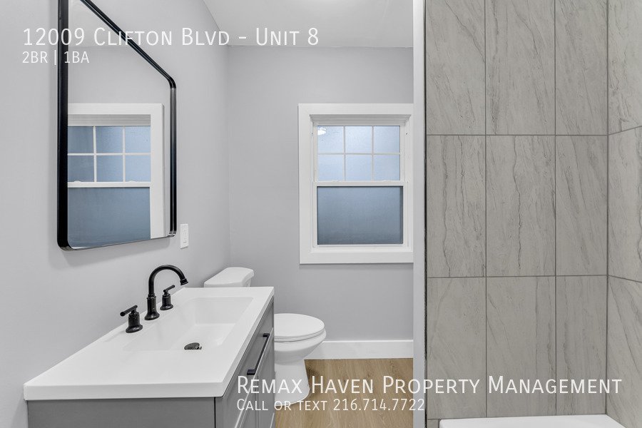 12009 Clifton Blvd | Apt#8, Lakewood - Spacious 2-bed 1-bath apartment property image