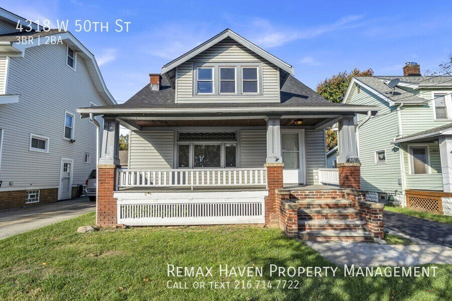 4318 W 50th St, Cleveland - Spacious 3-bed 1.5-bath single-family home property image