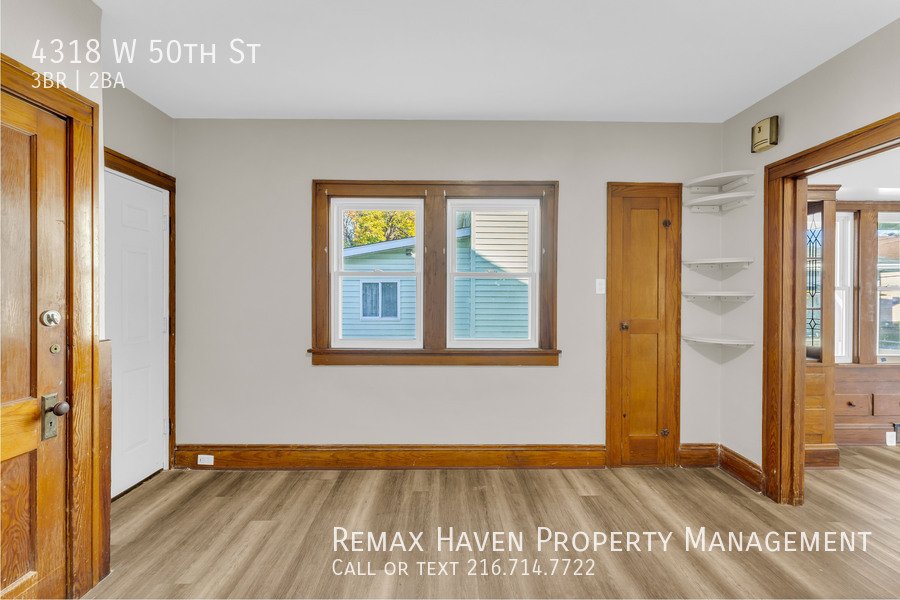 4318 W 50th St, Cleveland - Spacious 3-bed 1.5-bath single-family home property image