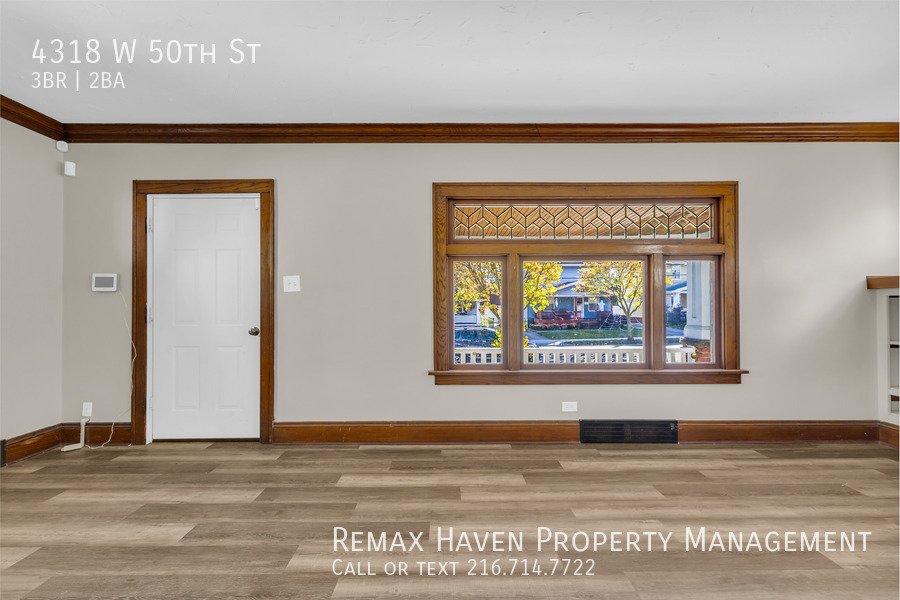 4318 W 50th St, Cleveland - Spacious 3-bed 1.5-bath single-family home property image