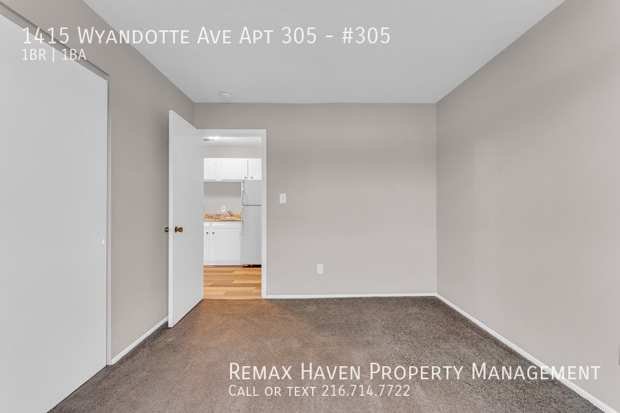 1415 Wyandotte Ave | Unit 305, Lakewood - Spacious 1-bed 1-bath apartm property image
