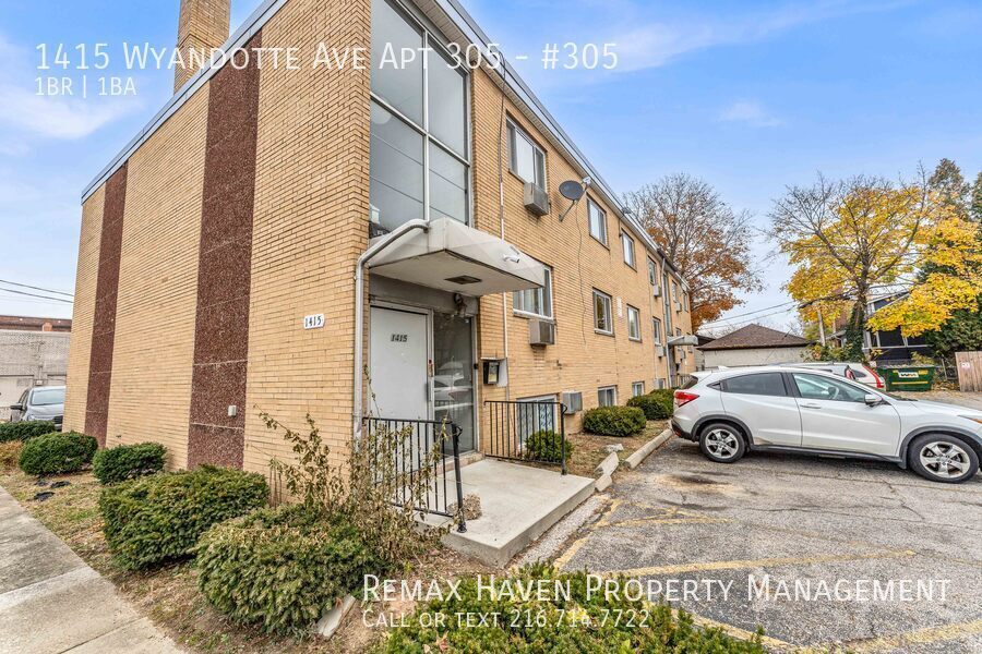 1415 Wyandotte Ave | Unit 305, Lakewood - Spacious 1-bed 1-bath apartm property image