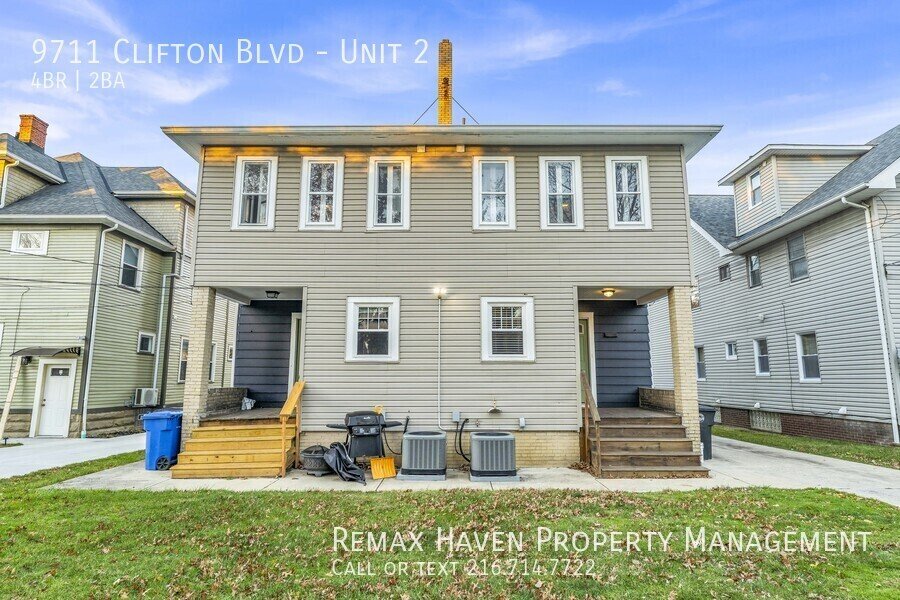 9711 Clifton Blvd | Unit 2, Cleveland - Spacious 4-bed 1.5-bath multi- property image