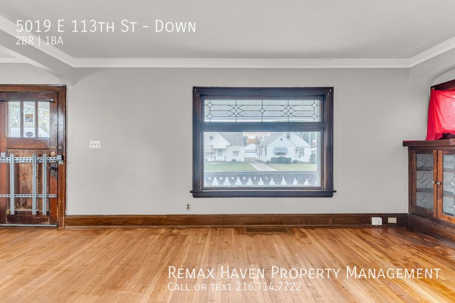 5019 E 113th St | DN, Garfield Hts - Spacious 2-bed 1-bath multi-famil property image
