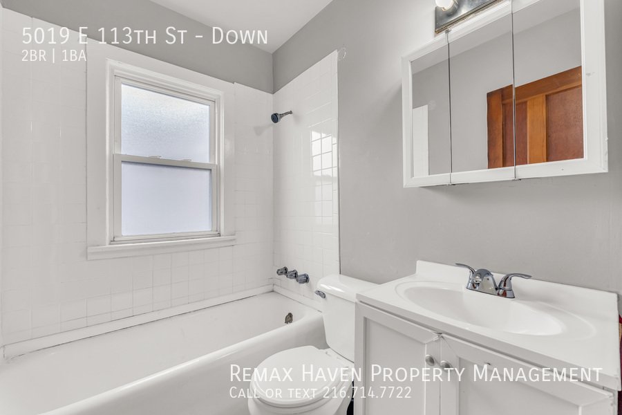 5019 E 113th St | DN, Garfield Hts - Spacious 2-bed 1-bath multi-famil property image