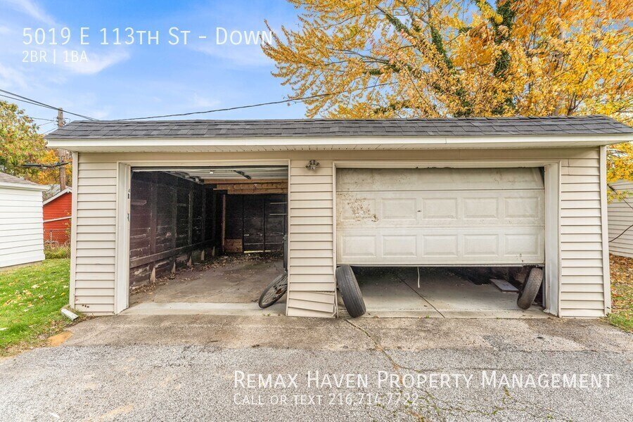 5019 E 113th St | DN, Garfield Hts - Spacious 2-bed 1-bath multi-famil property image