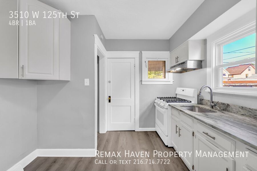 3510 W 125th St, Cleveland - Spacious 4-bed 1-bath single-family home! property image