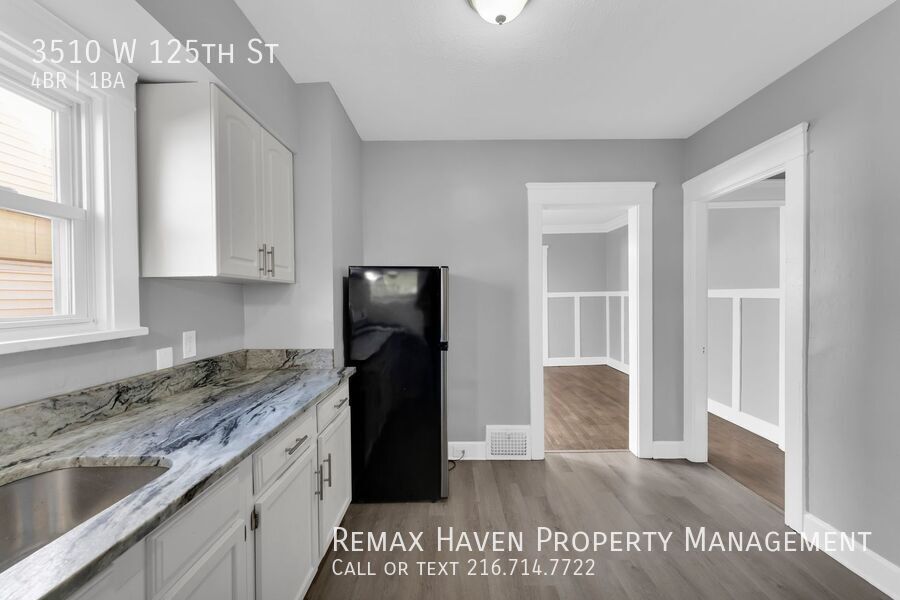 3510 W 125th St, Cleveland - Spacious 4-bed 1-bath single-family home! property image