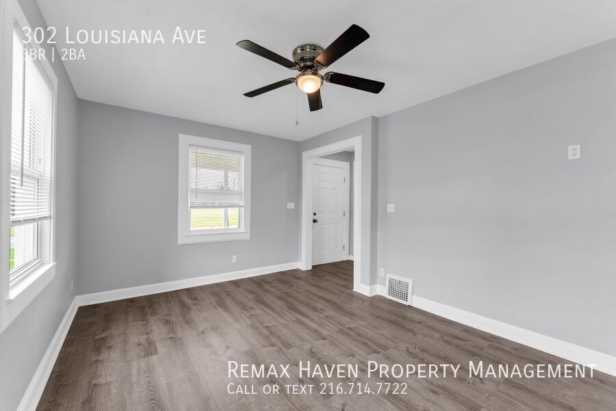 302 Louisiana Ave, Lorain - Spacious 3 bed 2 bath single family home! property image