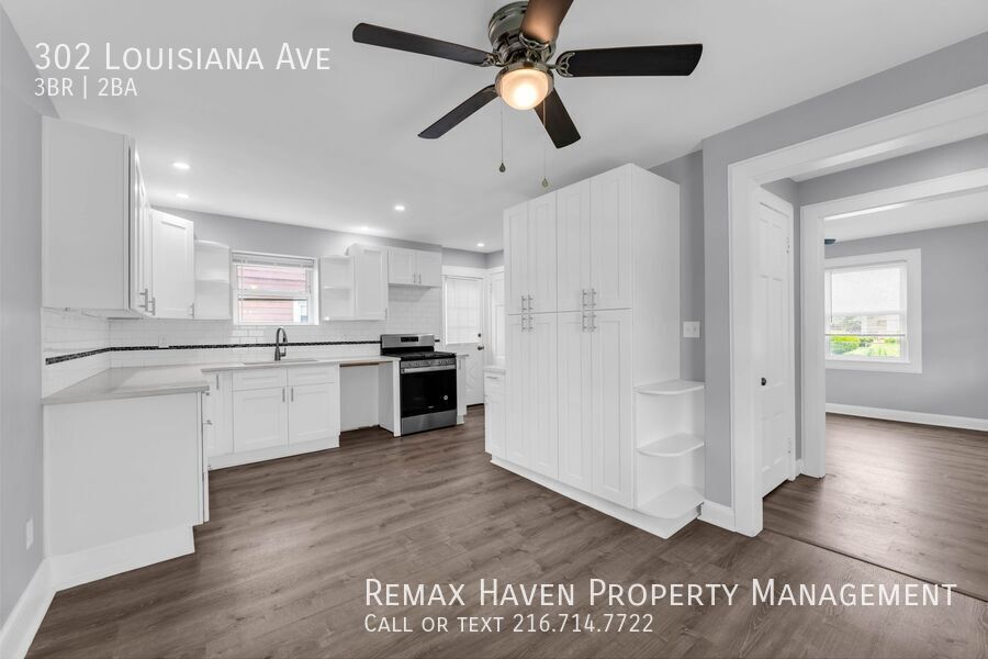 302 Louisiana Ave, Lorain - Spacious 3 bed 2 bath single family home! property image