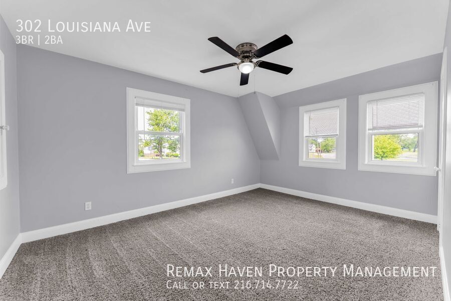 302 Louisiana Ave, Lorain - Spacious 3 bed 2 bath single family home! property image
