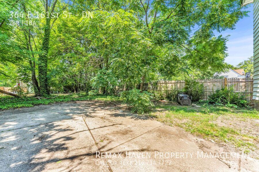 364 E 161st St | DN, Cleveland - Spacious 2 bed 1 bath multi-family home! property image